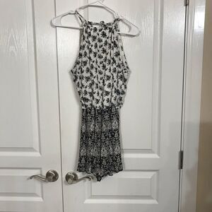 💚 B2 Ces Femme lined halter top shorts romper